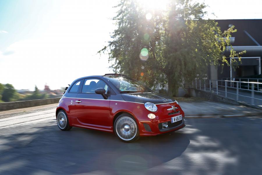  Abarth 595C Turismo 2012 года  (фото 47 из 54)
